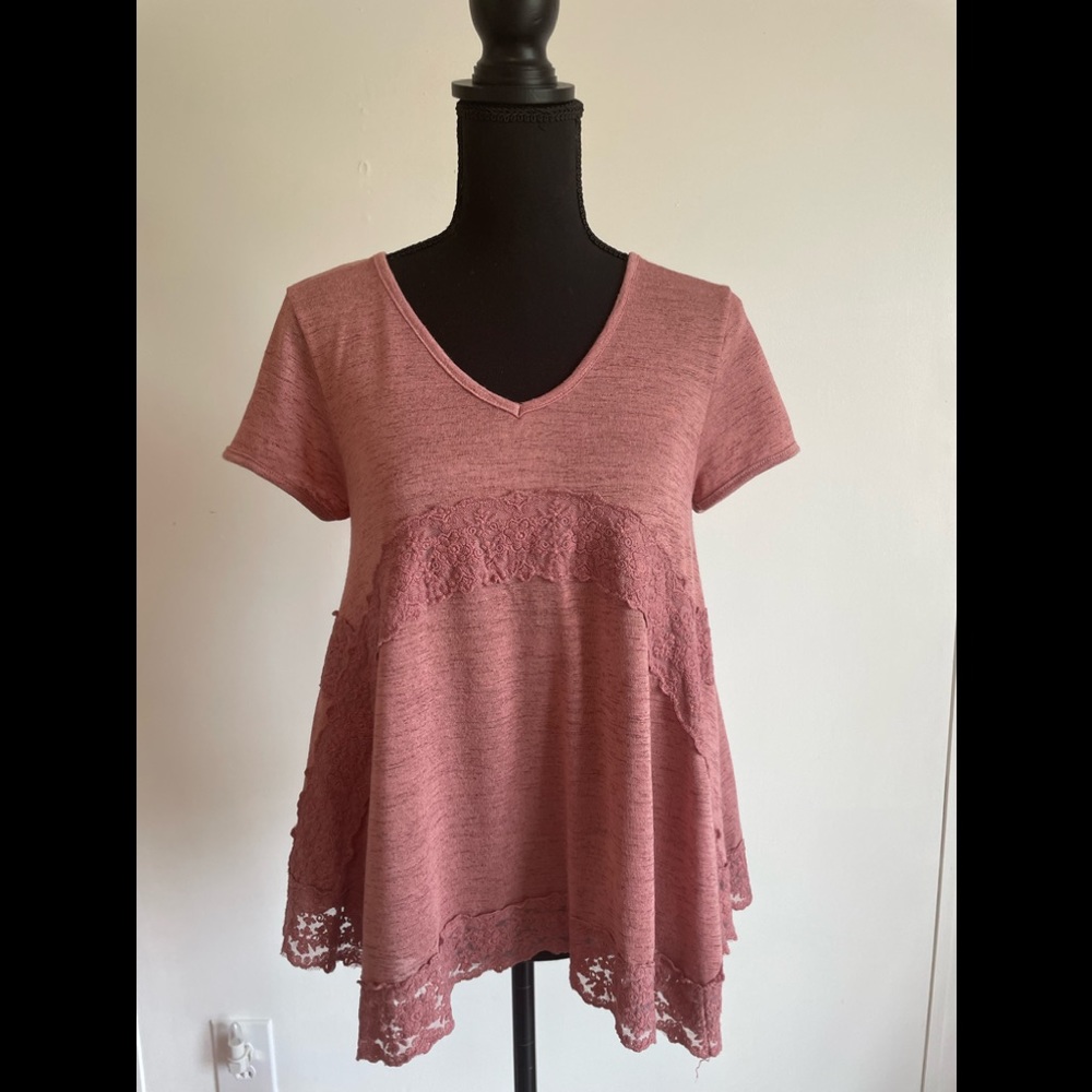 Gently used- Cloud Chaser V-Neck blouse